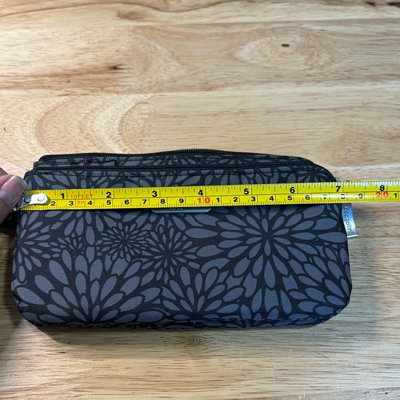 Baggallini Zip Wristlet - Picture 8 of 10